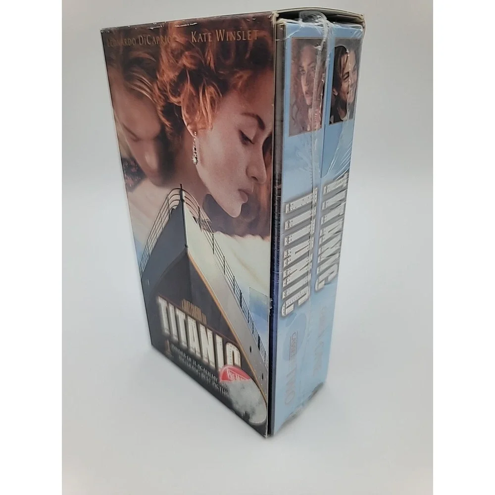 Lot of 12 New Old‎ Stock Sealed VHS Movies Videos Tapes